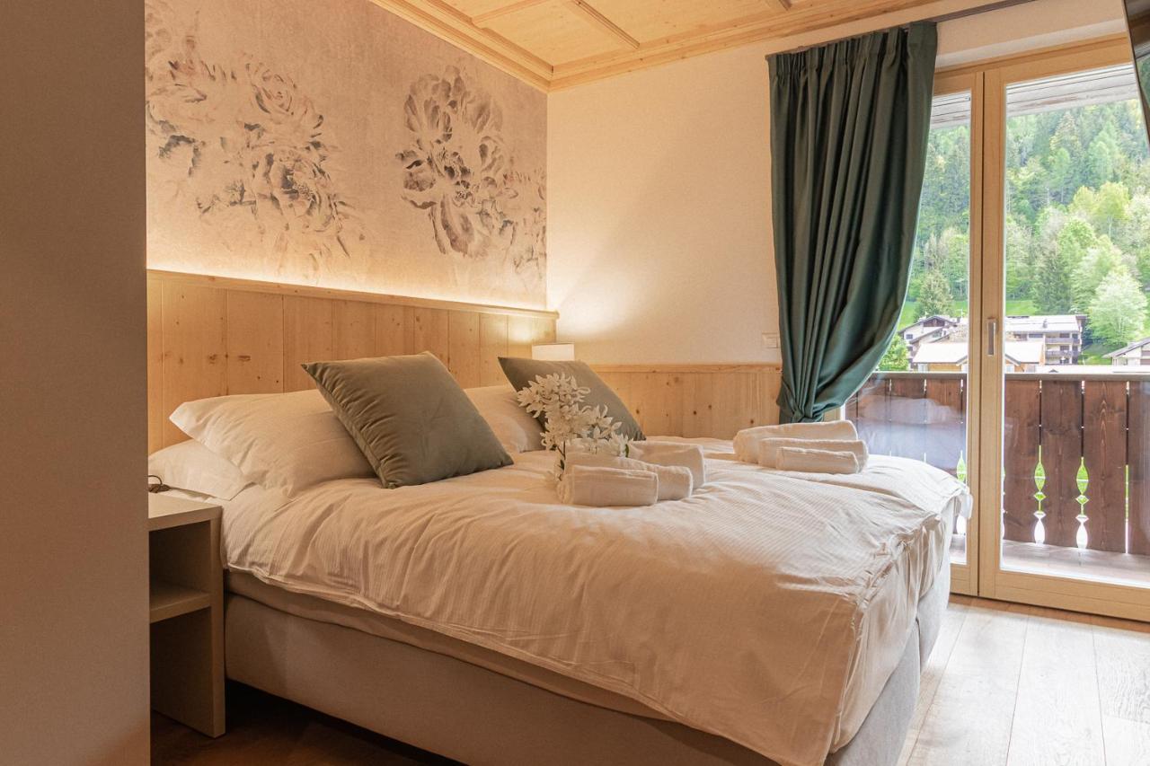 Suite Italy Pinzolo Due Giustino Екстер'єр фото