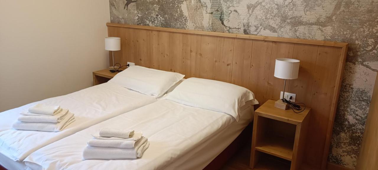 Suite Italy Pinzolo Due Giustino Екстер'єр фото